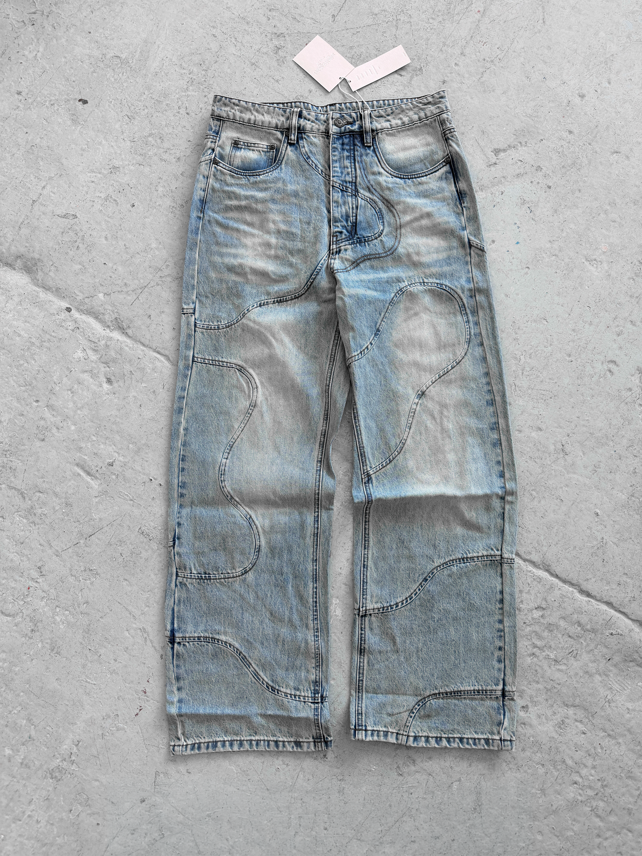 CURVE JEANS-WASHED BLUE – kodyphillips.com