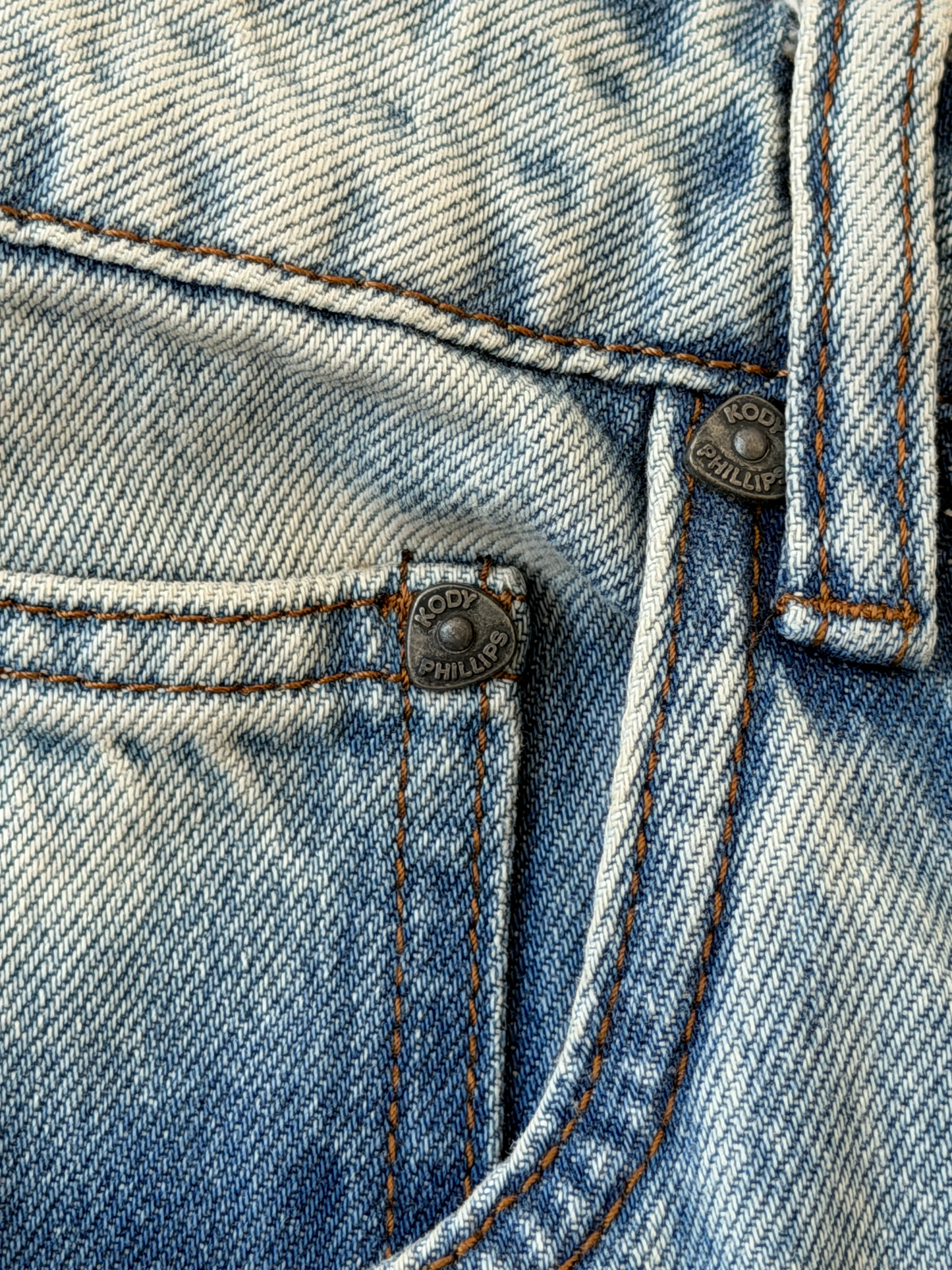 CURVE JEANS-WASHED BLUE