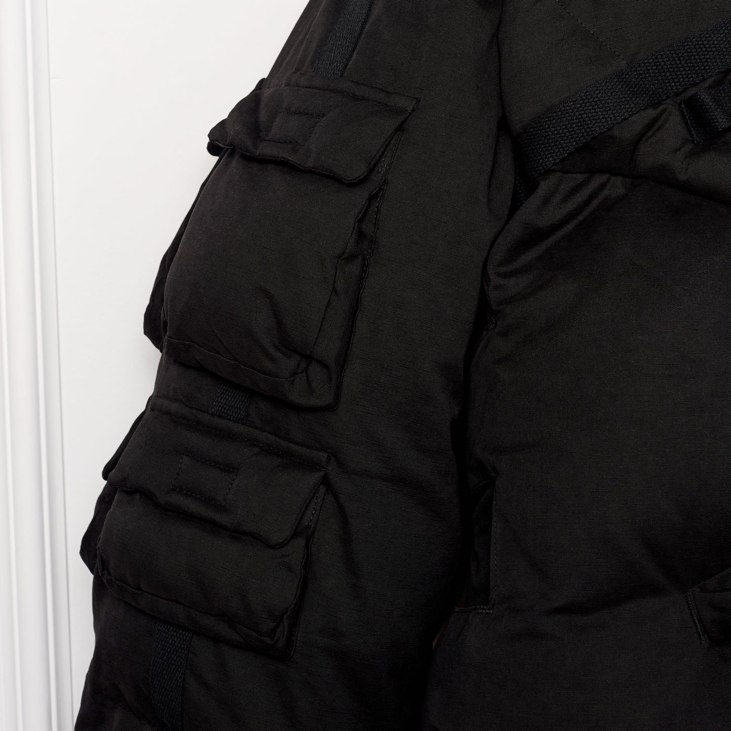 Cargo Puffer - Black