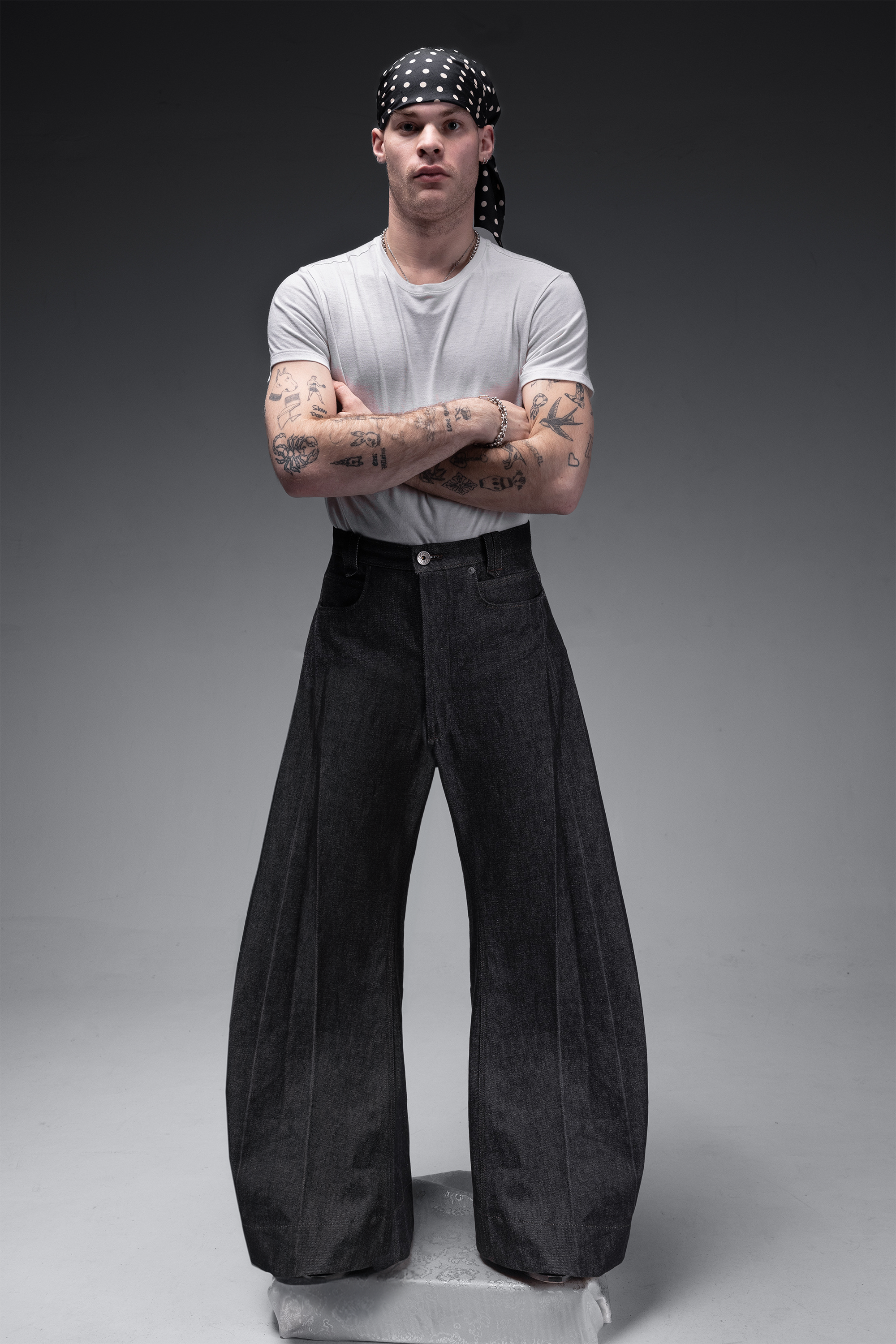 m*d様 FJ 90本限定 Ben Davis BLACK DENIM FRIS USA GORILLA CUT Black Denim – ベンデイビス公式通販サイト