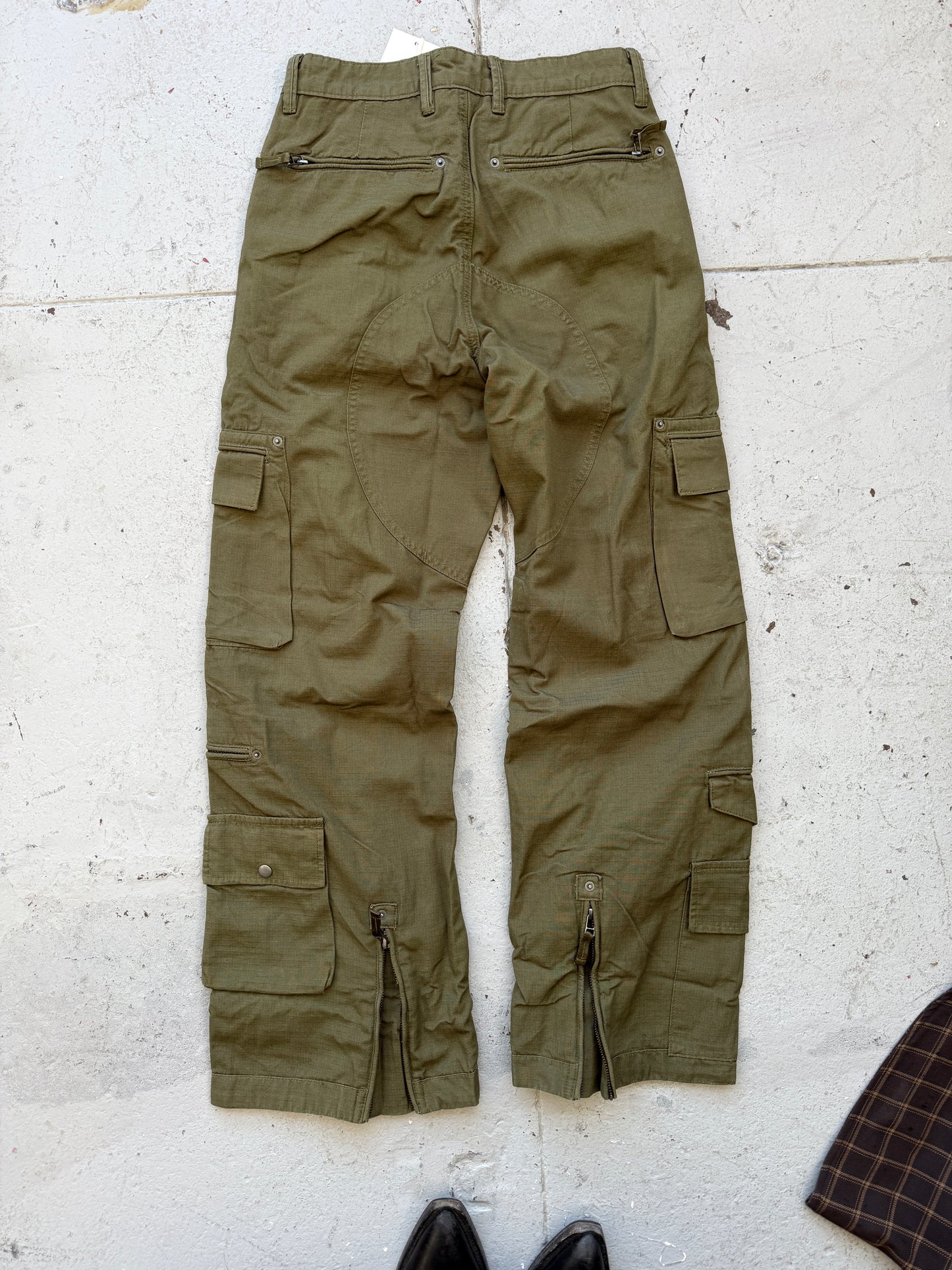 [28, 30, 34] Rip Van Kody-GREEN