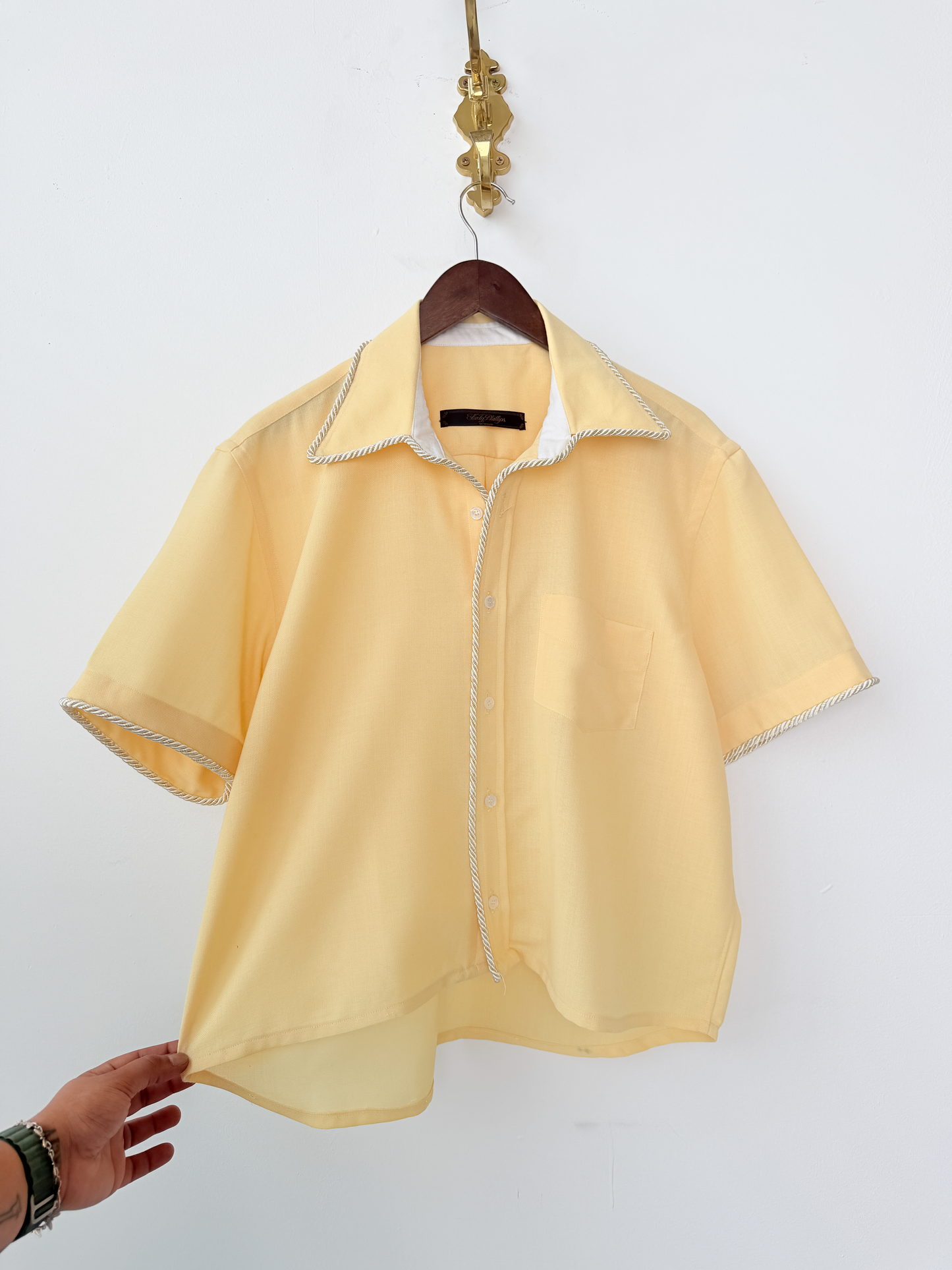 SS Emb. Lasso Shirt Camp Yellow- M