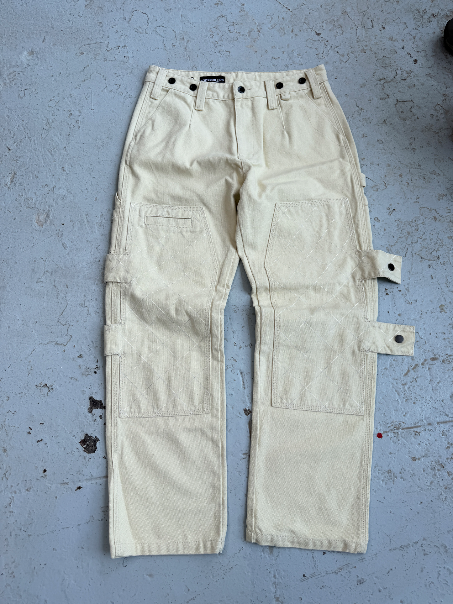 Double Knees Ivory-34