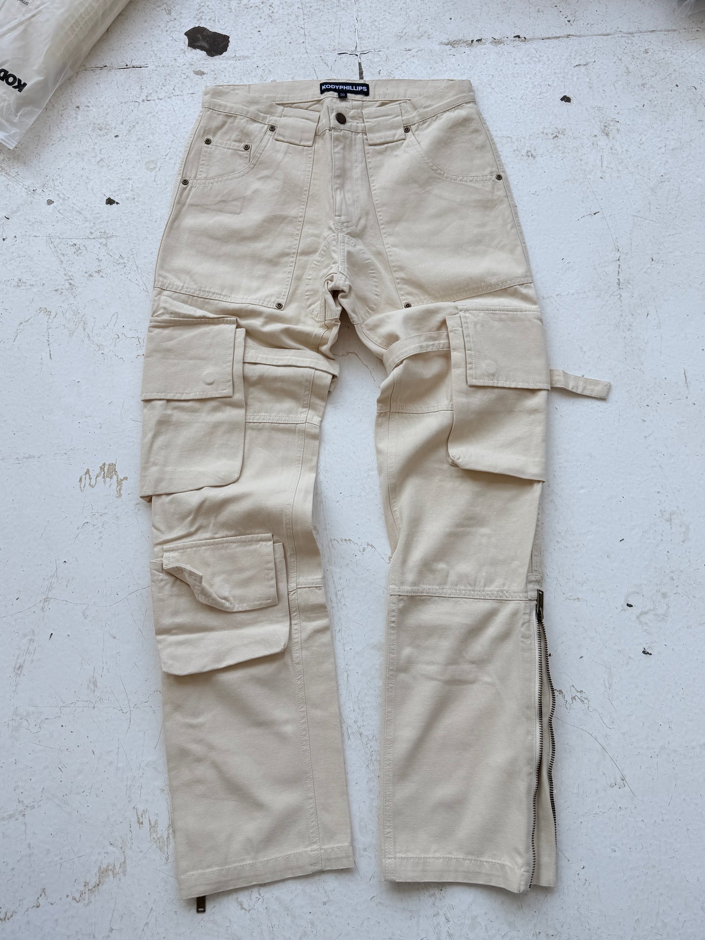 OG MR POOPY PANTS-IVORY