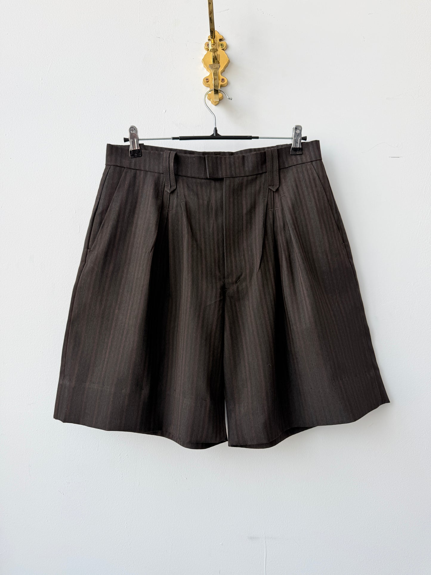 Pleated Pinstripe Shorts - Brown - 33