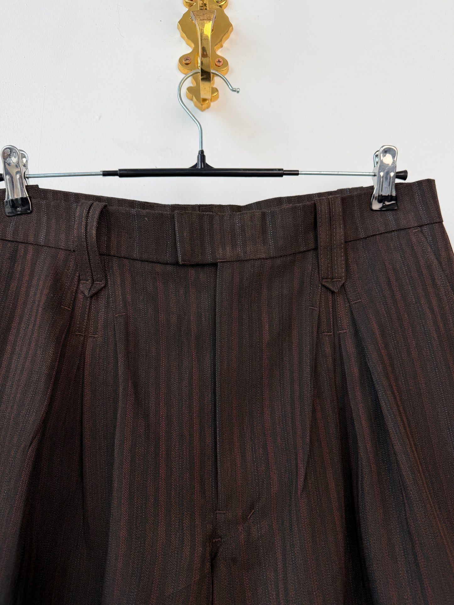 Pleated Pinstripe Shorts - Brown - 33