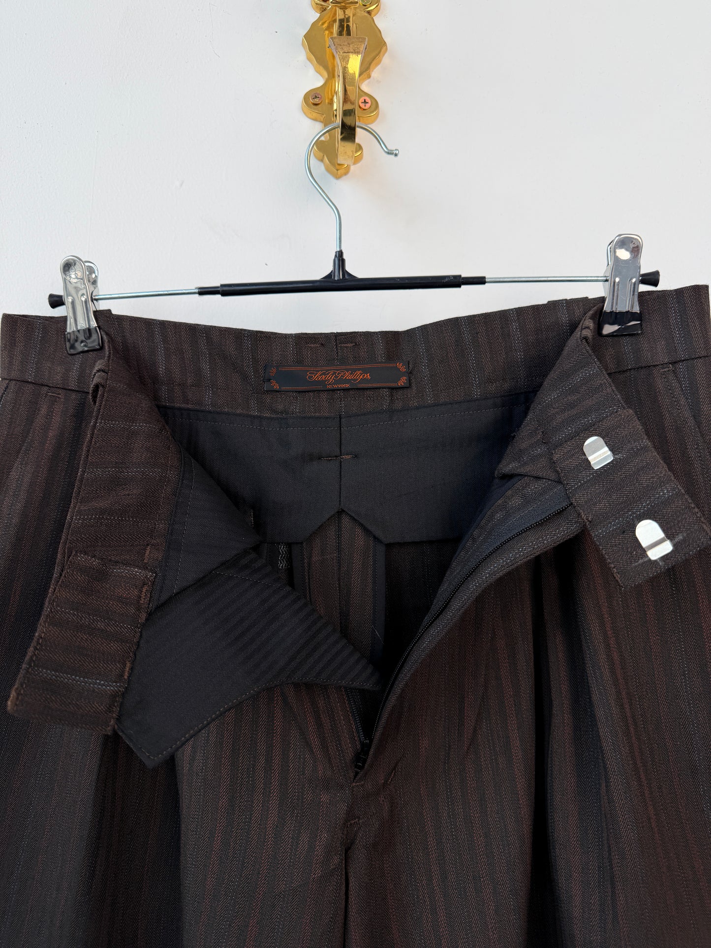Pleated Pinstripe Shorts - Brown - 33